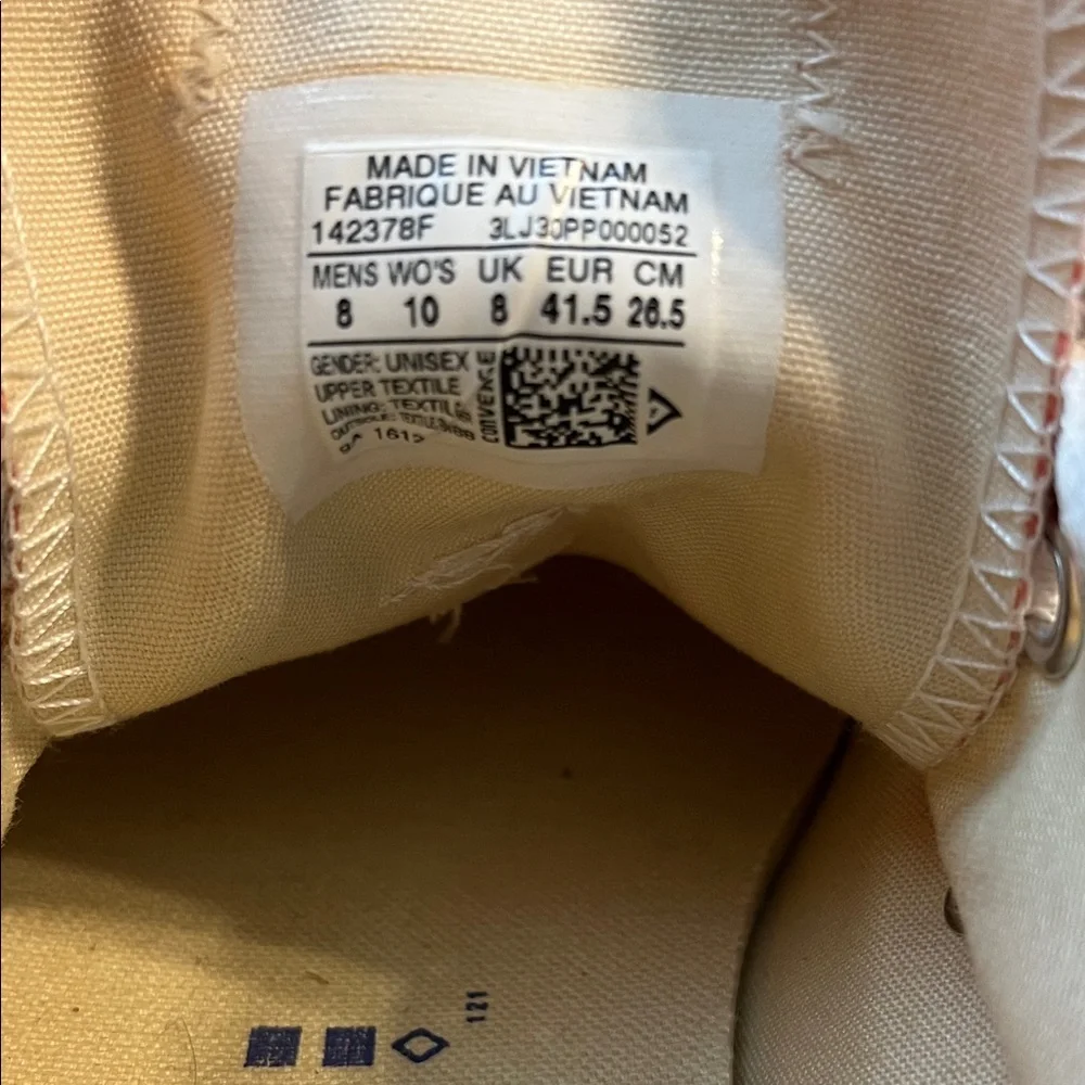 EUC Converse All Star Women’s 10/Men’s 8Vibrant Salmon Sneakers - Picture 2 of 4